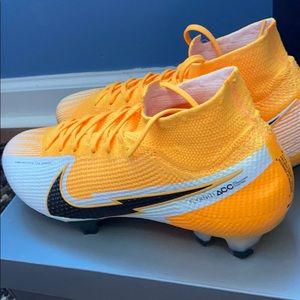 Superfly 7 Elite (laser orange/daybreak color way)